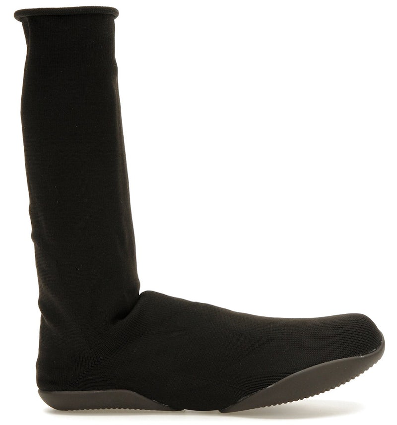 YZY Pods Black